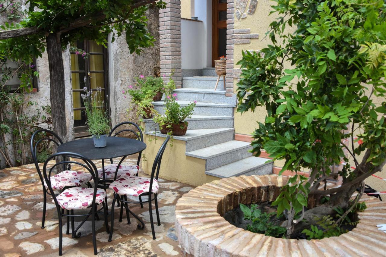 Elba Borgo Di Latrano Apartamento Magazzini  Exterior foto